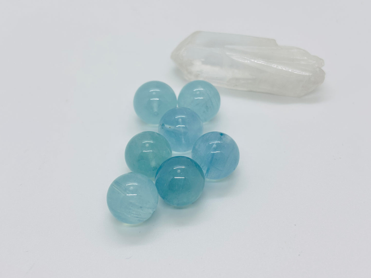 Natural Aquamarine Bead diameter 14~15mm 1 piece