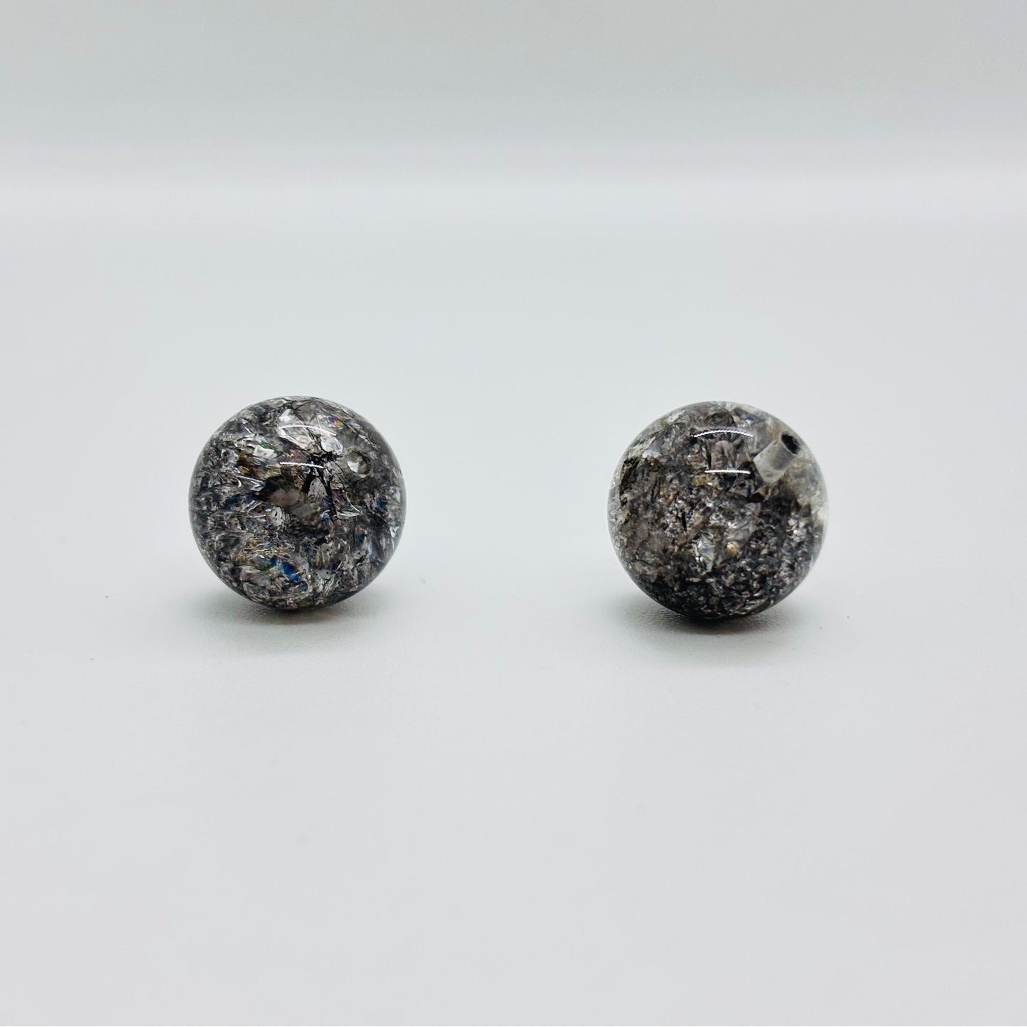 Natural Silver-Toned Super Seven Crystal  Bead diameter 13.5~14.5mm 1 piece